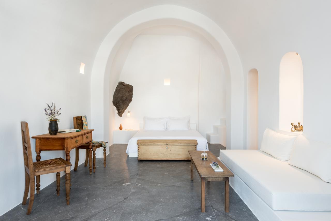 Chelidonia Luxury Suites Oia  Exterior photo