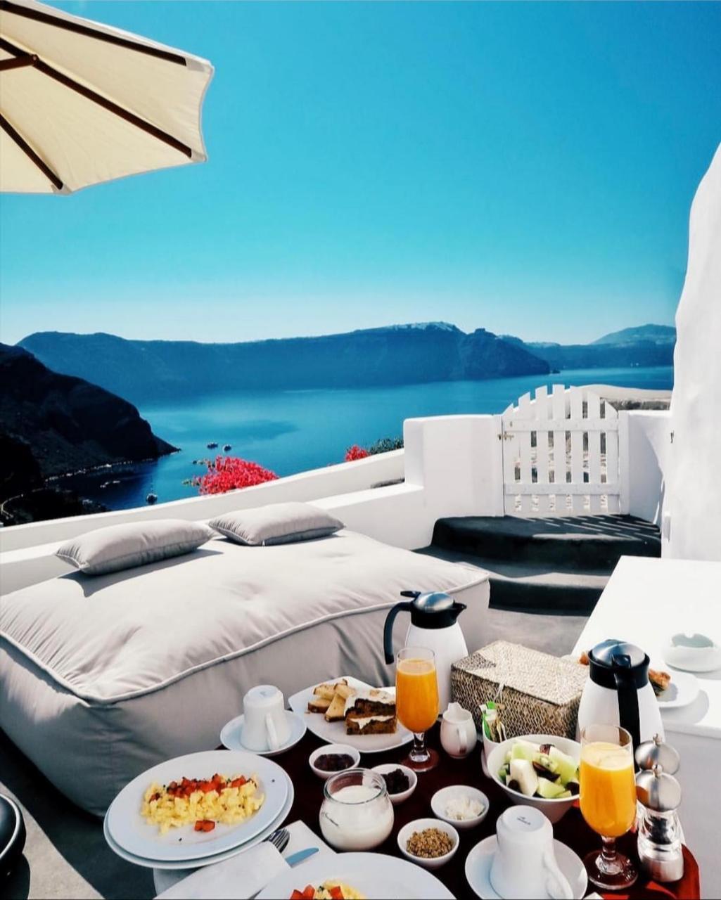 Chelidonia Luxury Suites Oia  Exterior photo