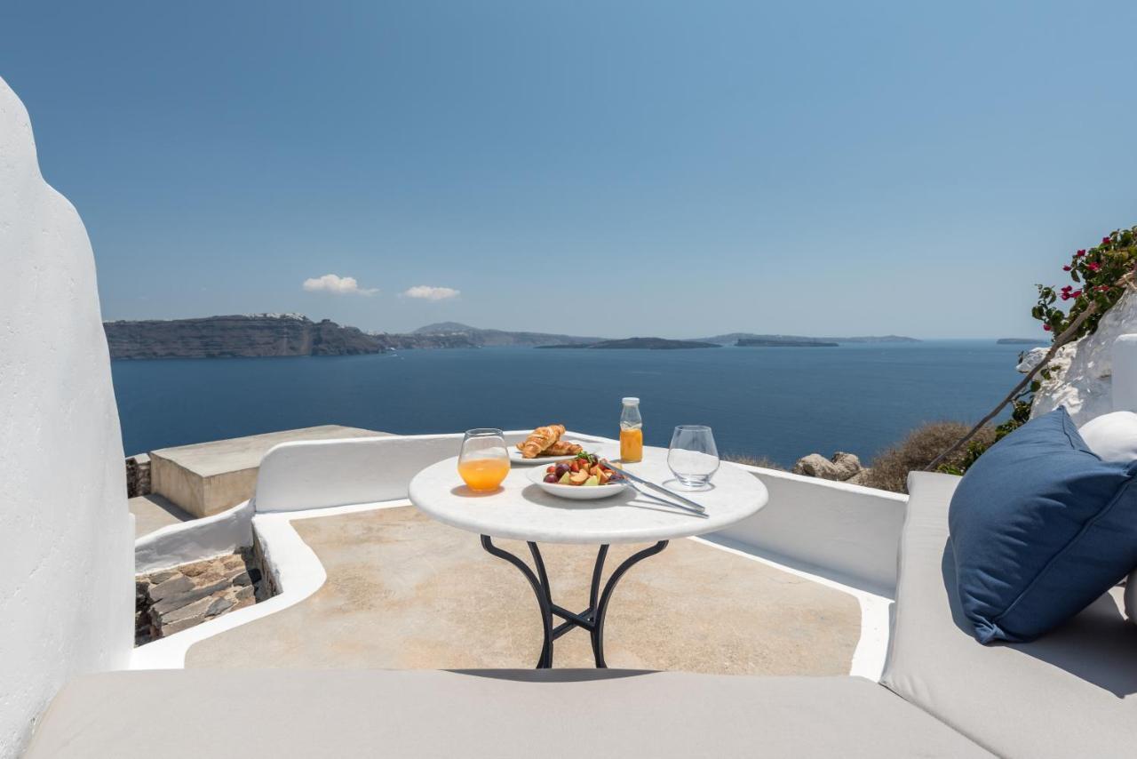 Chelidonia Luxury Suites Oia  Exterior photo